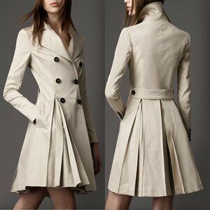Burberry Tan Biege Double-Breasted Pleated Flare Short Trench Coat size 10
